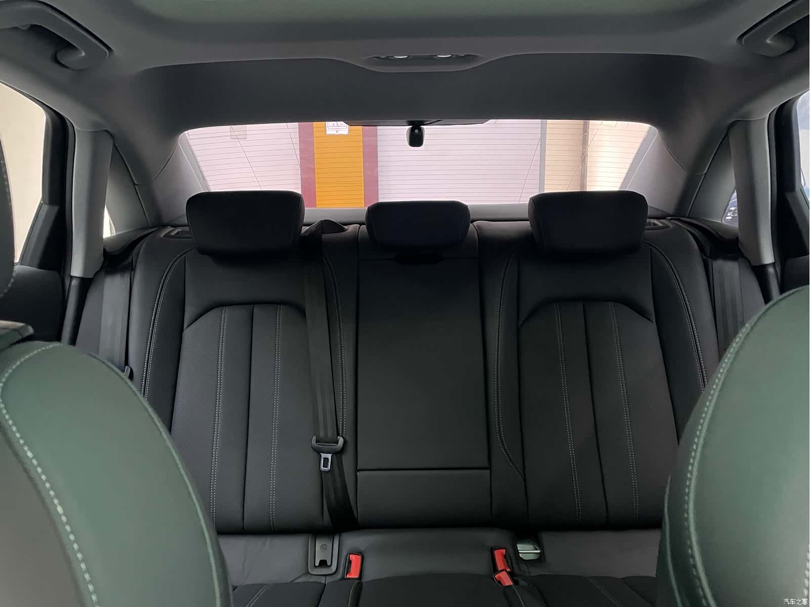Audi A4L, 2021 16