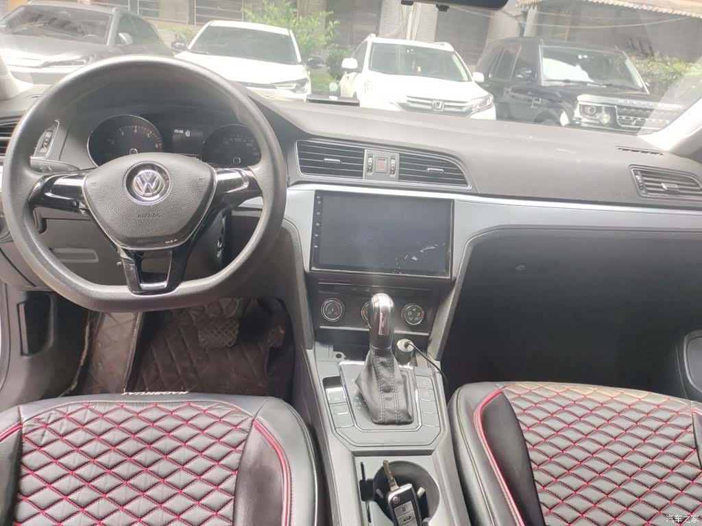 Volkswagen Lamando, 2017 6
