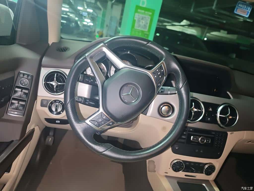 Mercedes-Benz GLK-Class, 2015 6