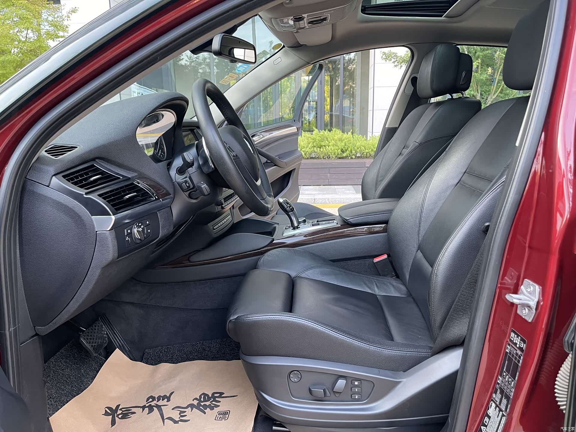 BMW X6, 2013 12