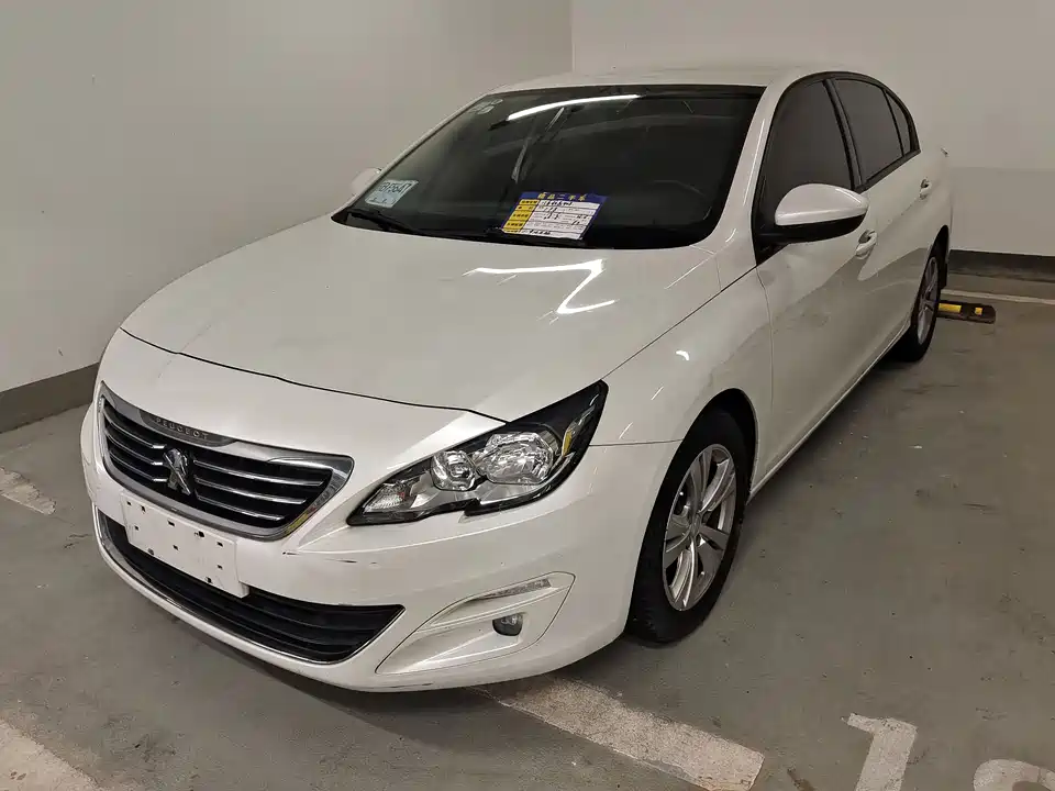 Peugeot 408