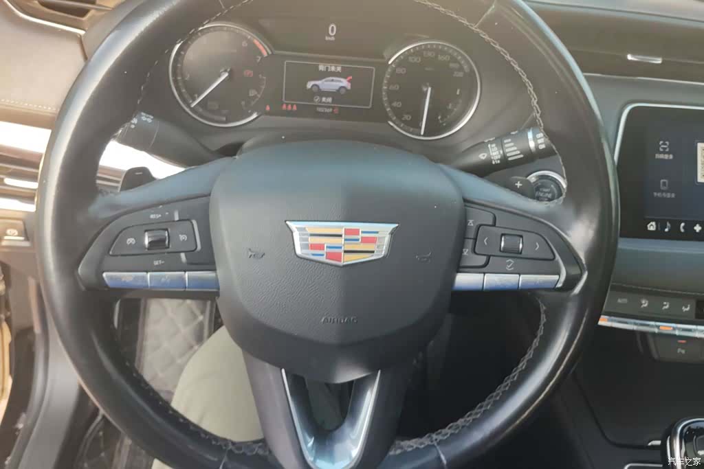 Cadillac XT4, 2021 15