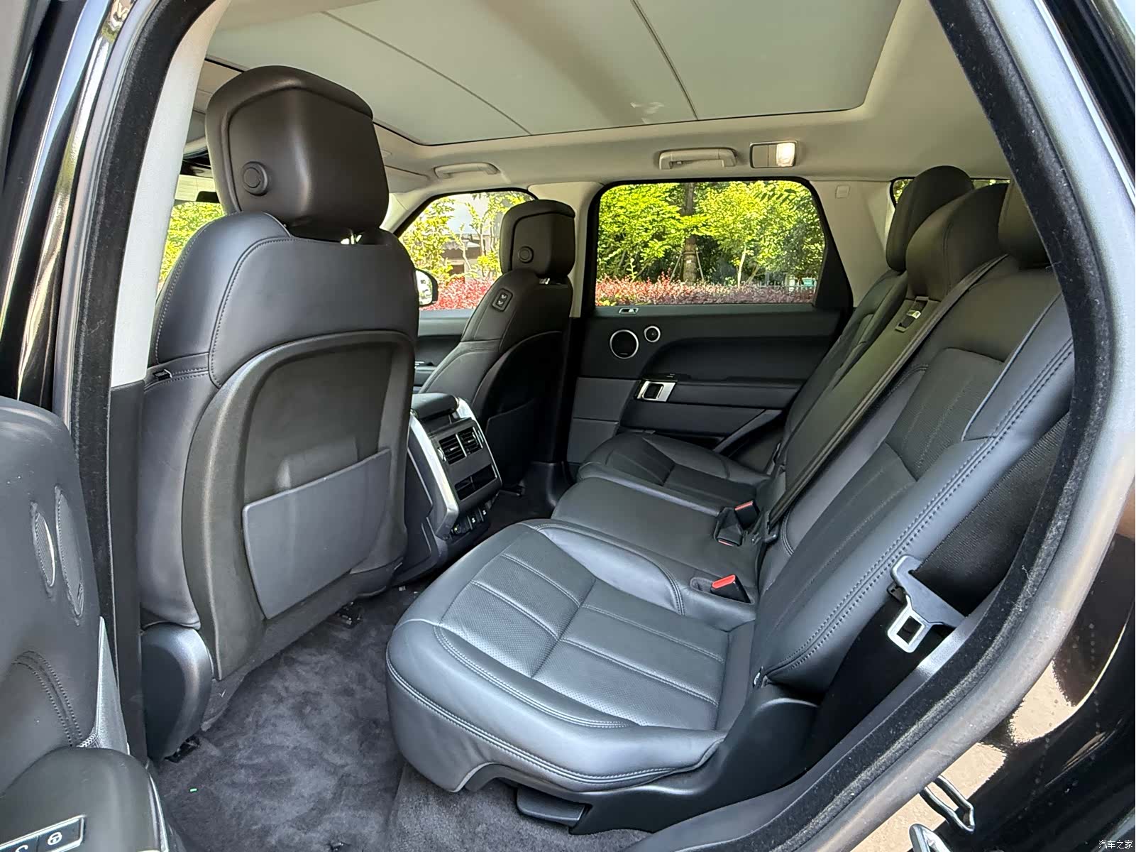 Land Rover Range Rover, 2020 все фото