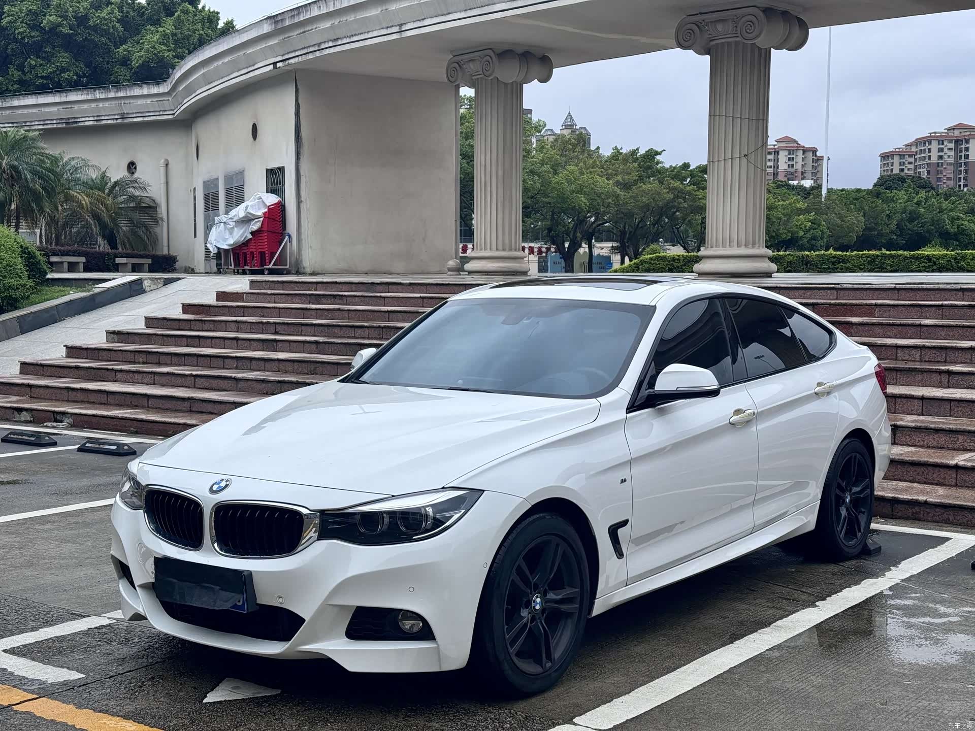 BMW 3 Series, 2018 1