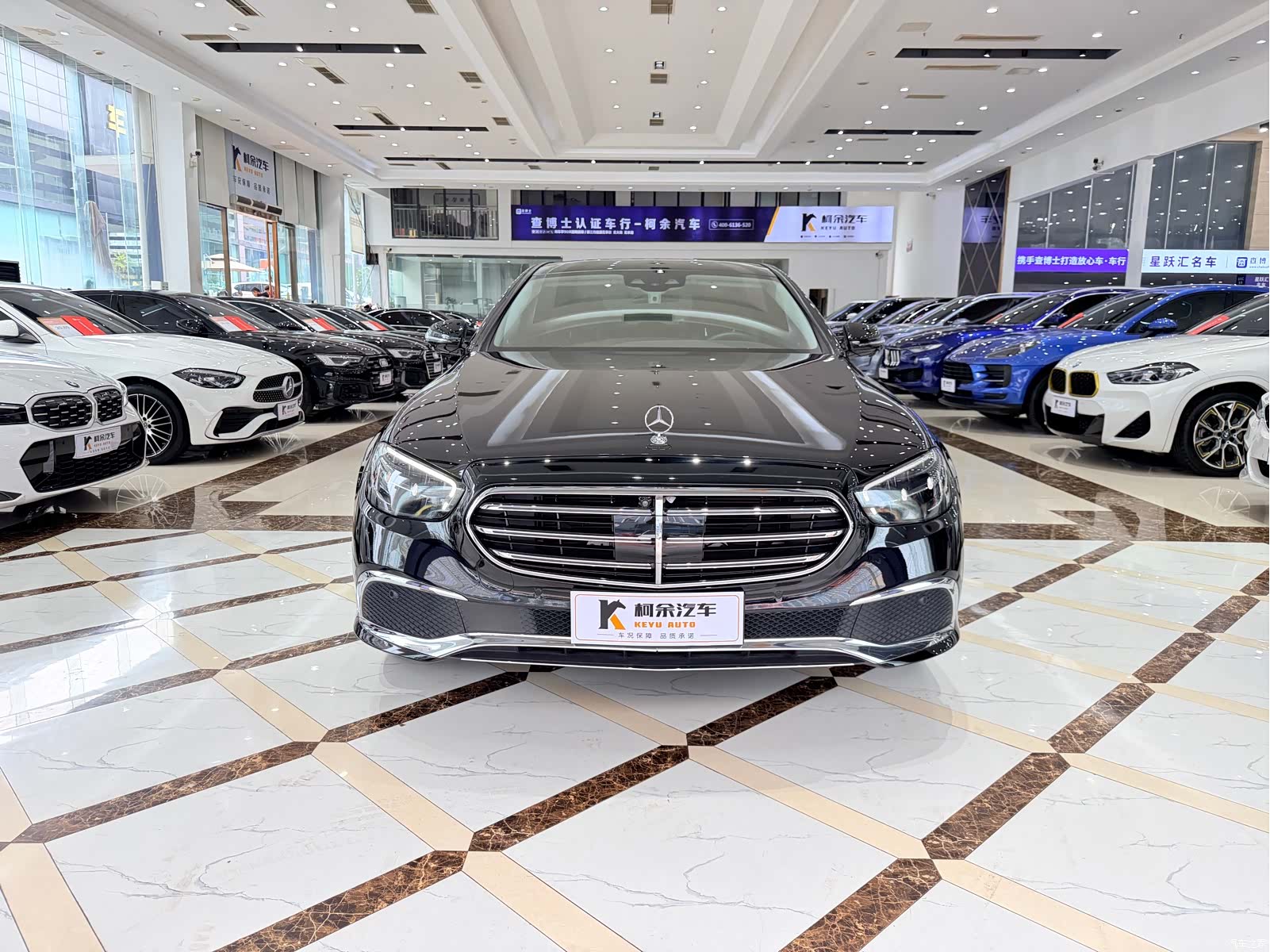 Mercedes-Benz E-Class, 2023 3