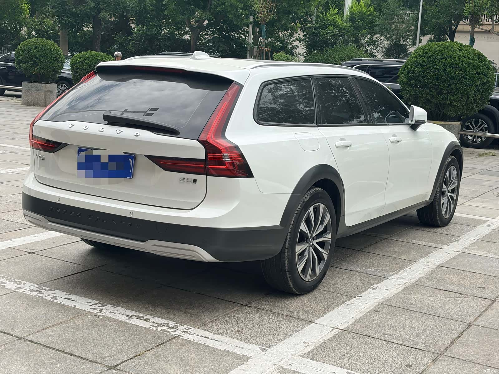 Volvo V90, 2025 4