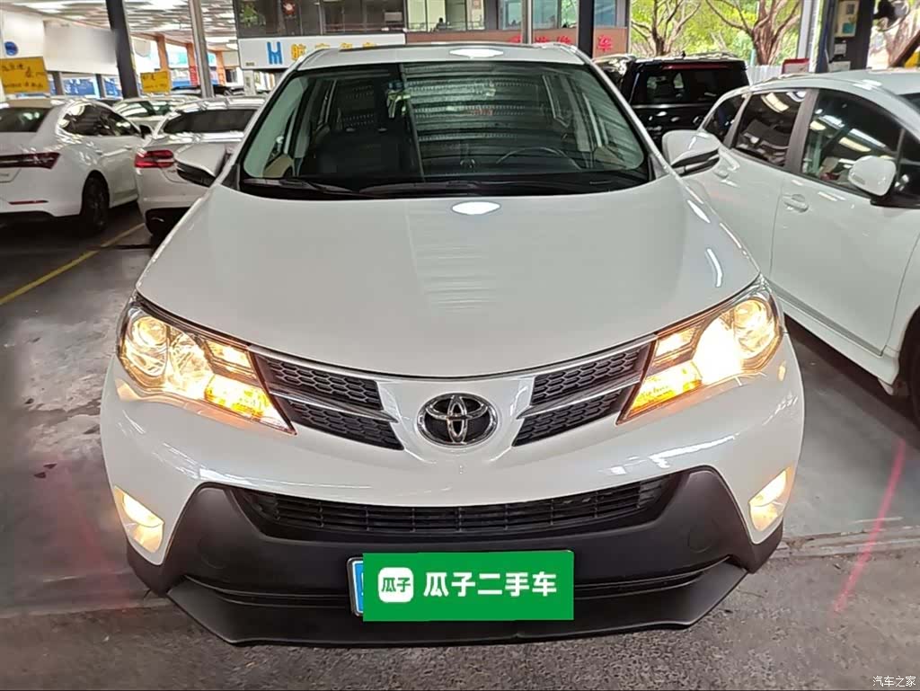 Toyota RAV4, 2016 3