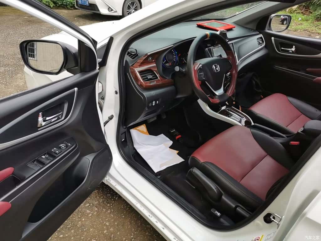 Honda Crider, 2017 16