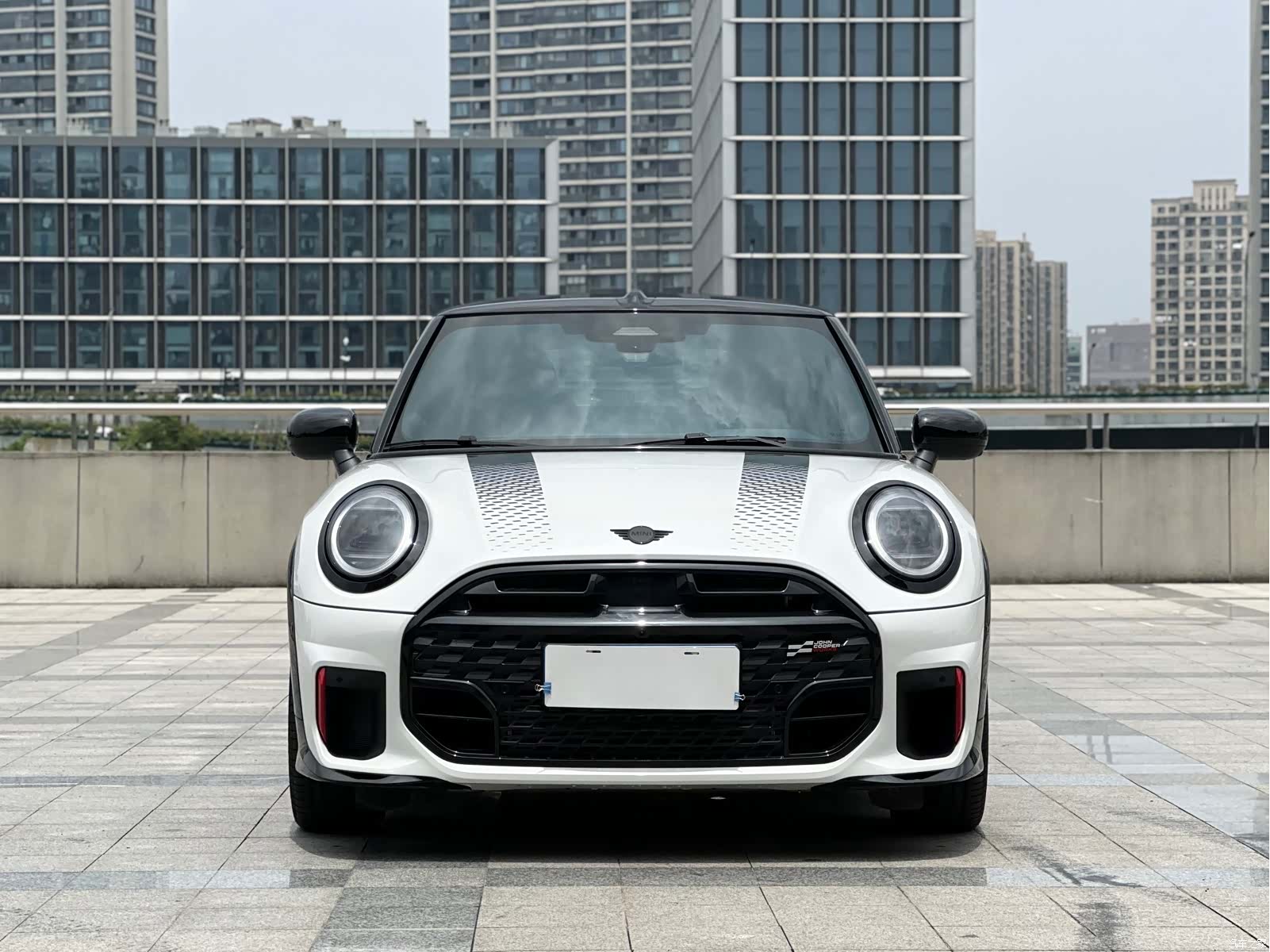 Mini Cooper, 2026 2
