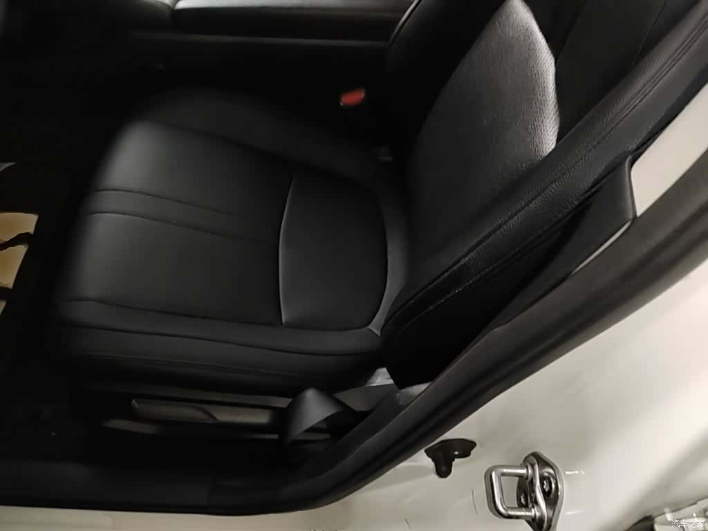 Honda Civic, 2017 11