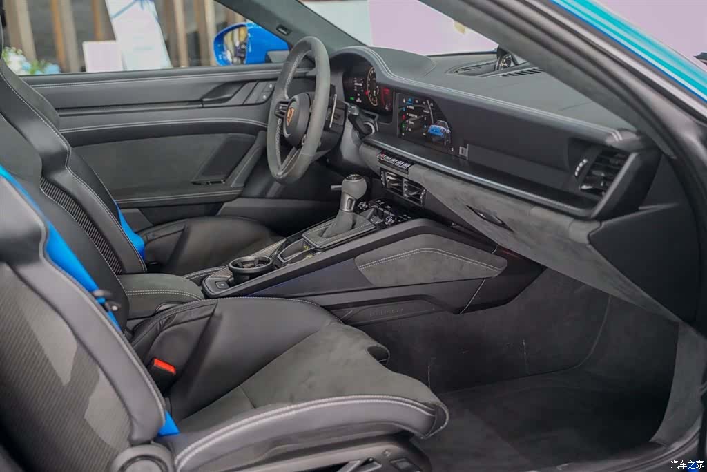 Porsche 911, 2026 27