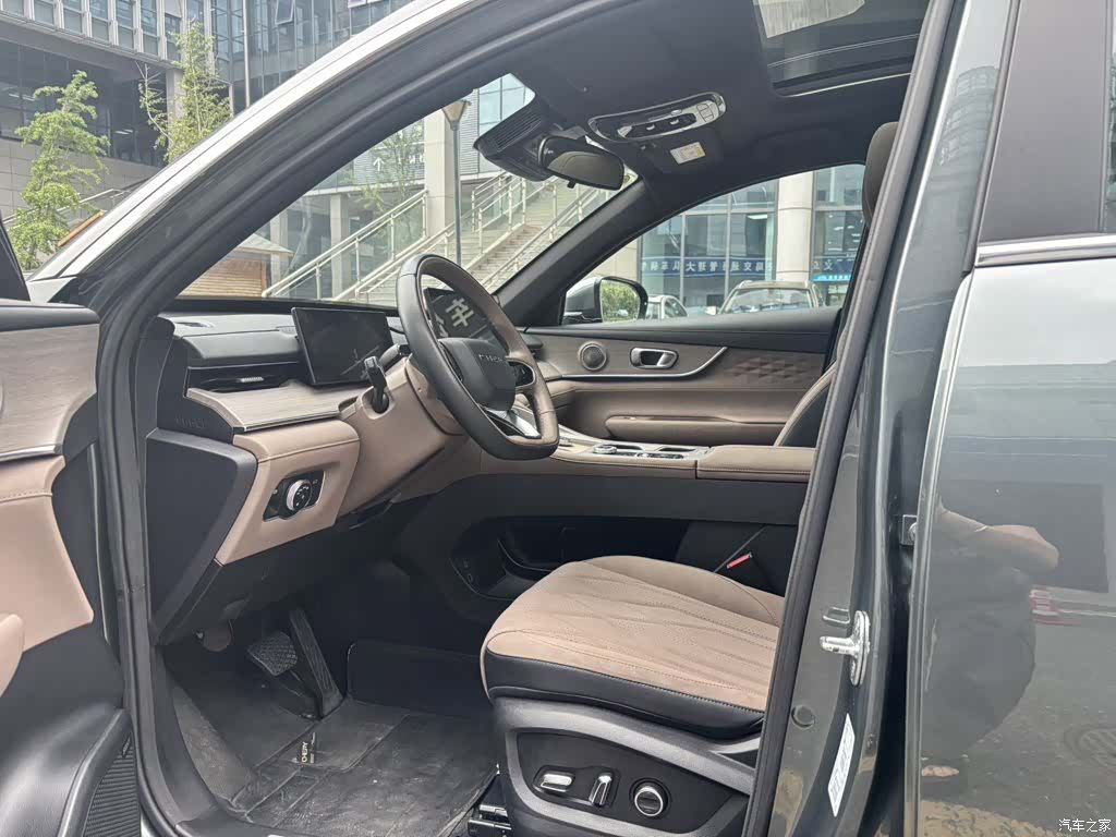 Chery Tiggo 8 Plus, 2024 4