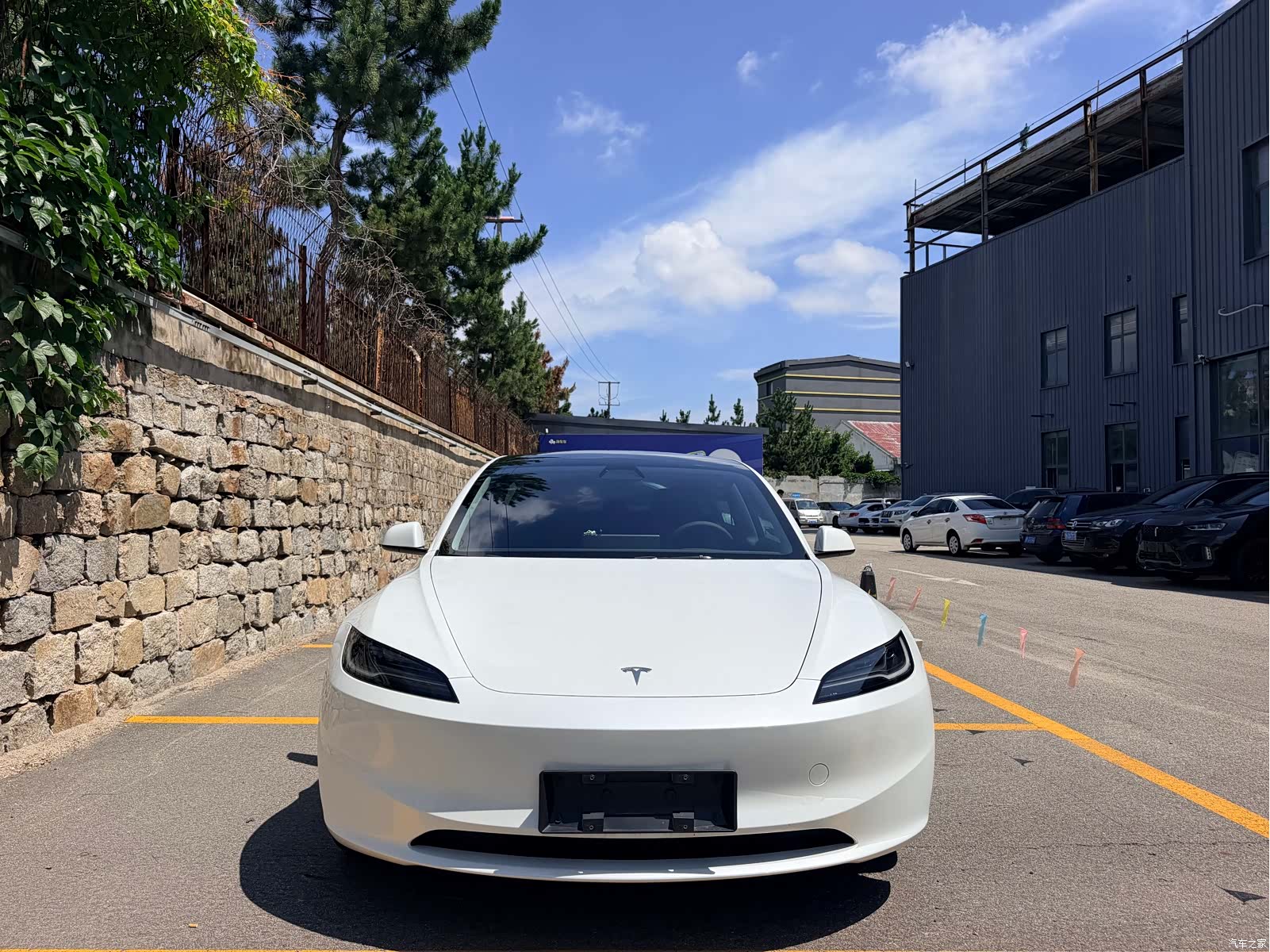 Tesla Model 3, 2024 2