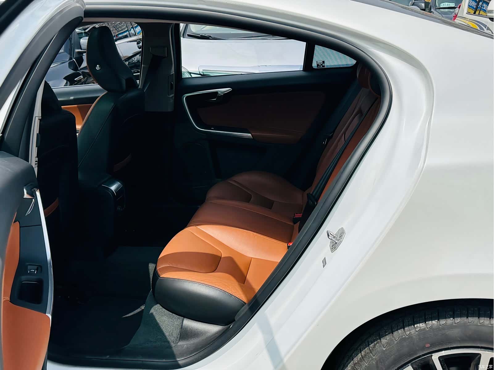 Volvo S60, 2019 9