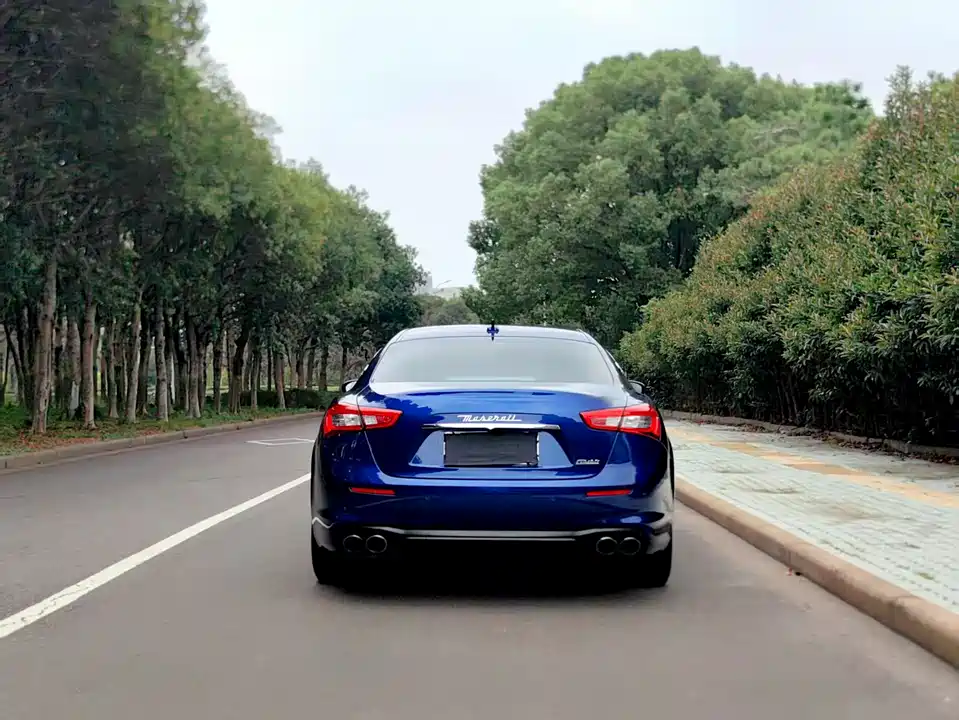 Maserati Ghibli