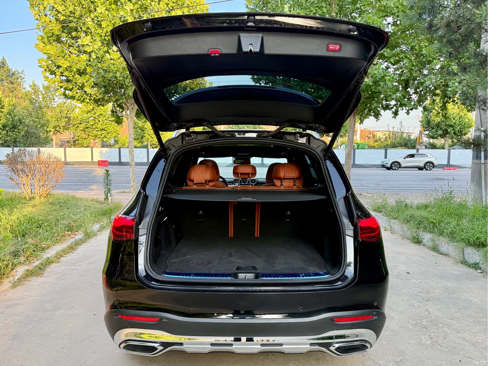 Mercedes-Benz GLC, 2024 11