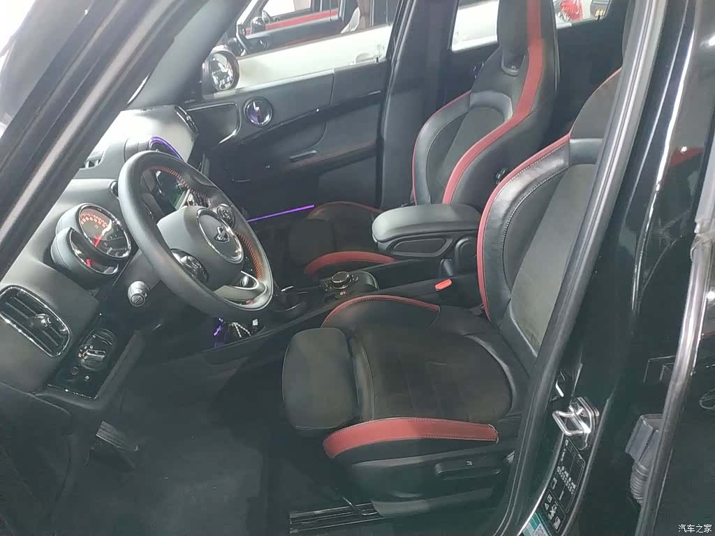 Mini Countryman, 2019 11