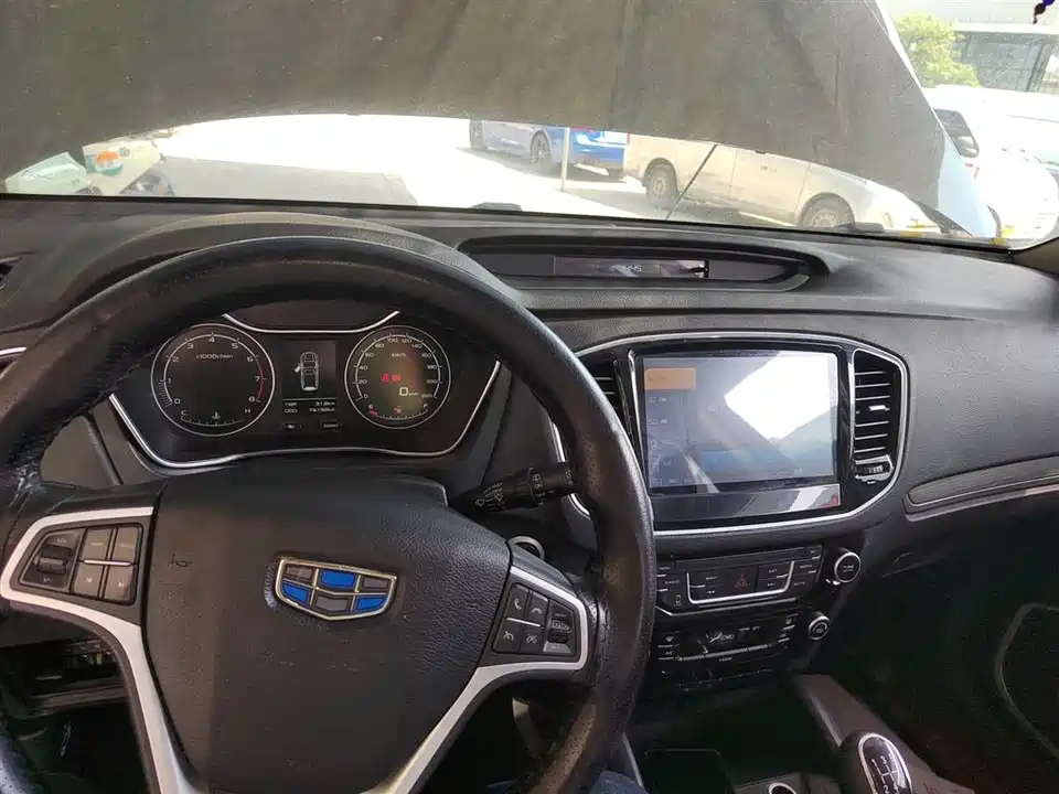 Geely Vision X6