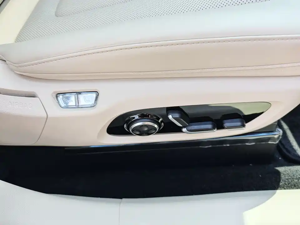 HarmonyOS Wisdom World R7