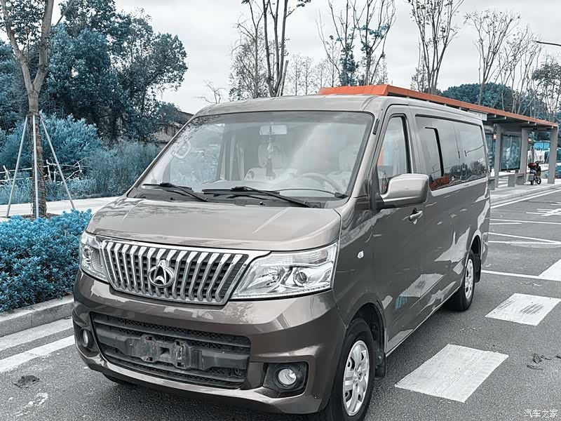 Changan M80, 2015 1