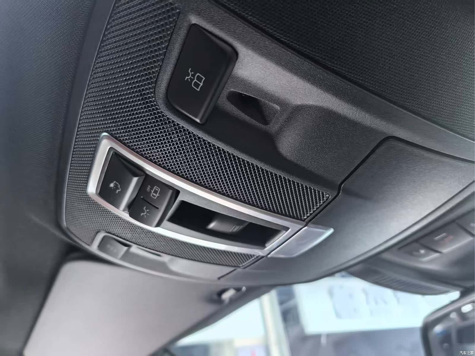 Mercedes-Benz GLS, 2019 21
