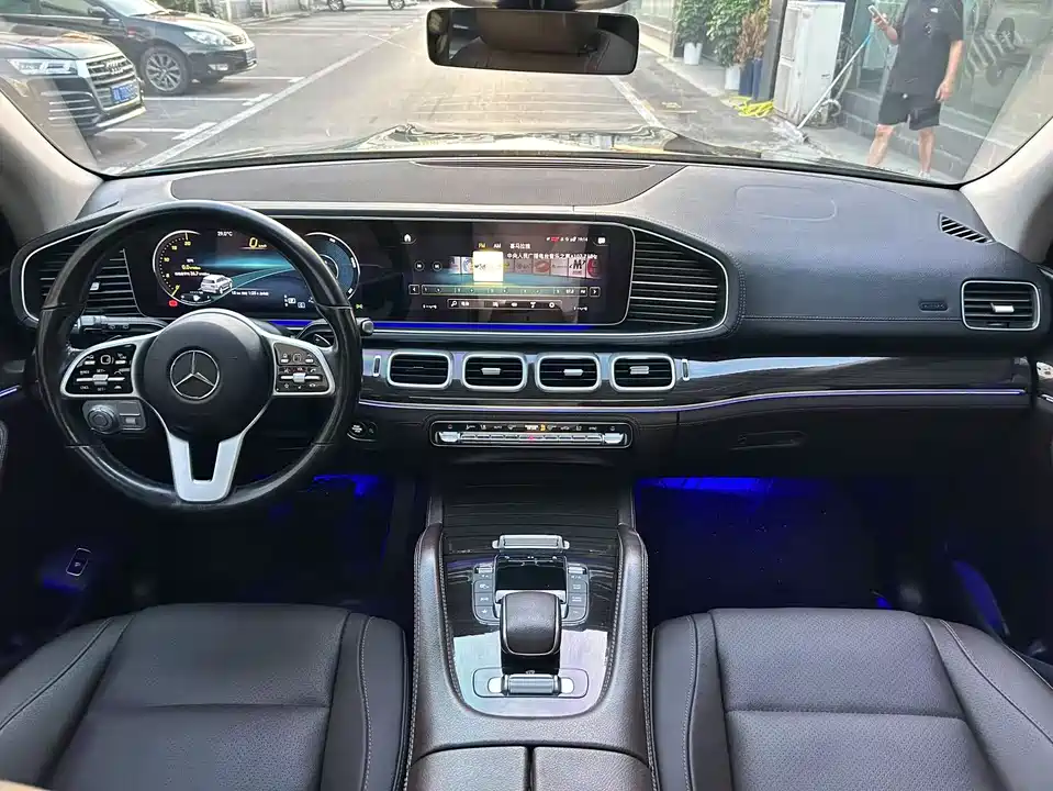 Mercedes-Benz GLS