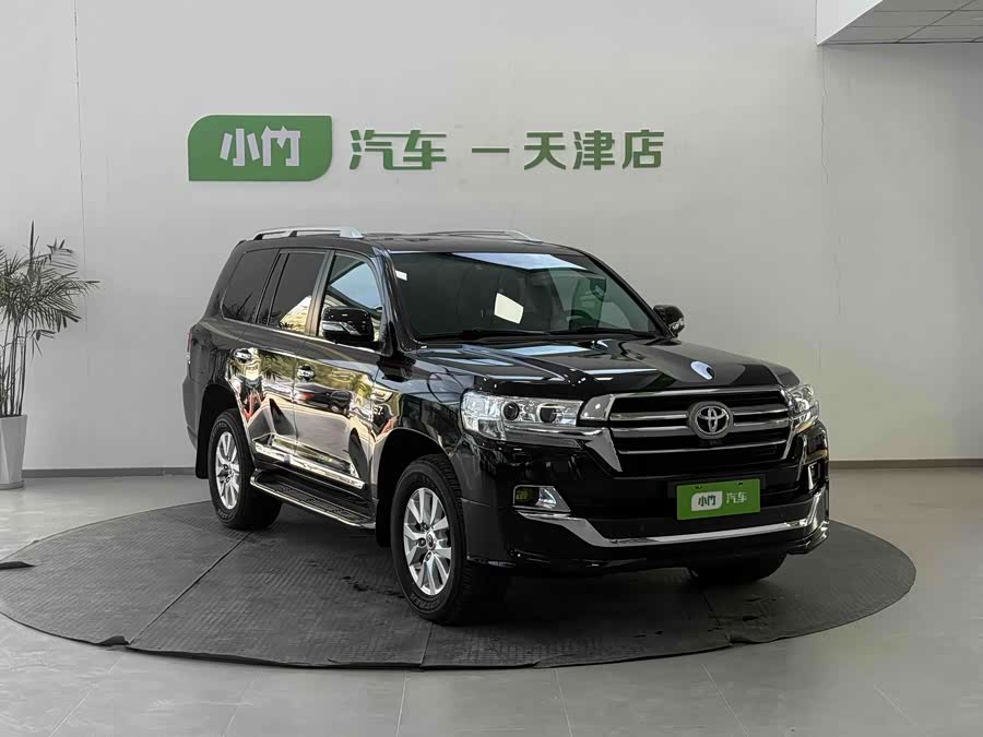 Toyota Land Cruiser 2020, фото 2