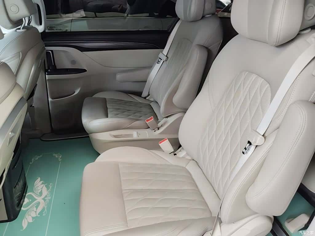 Buick GL8, 2023 17