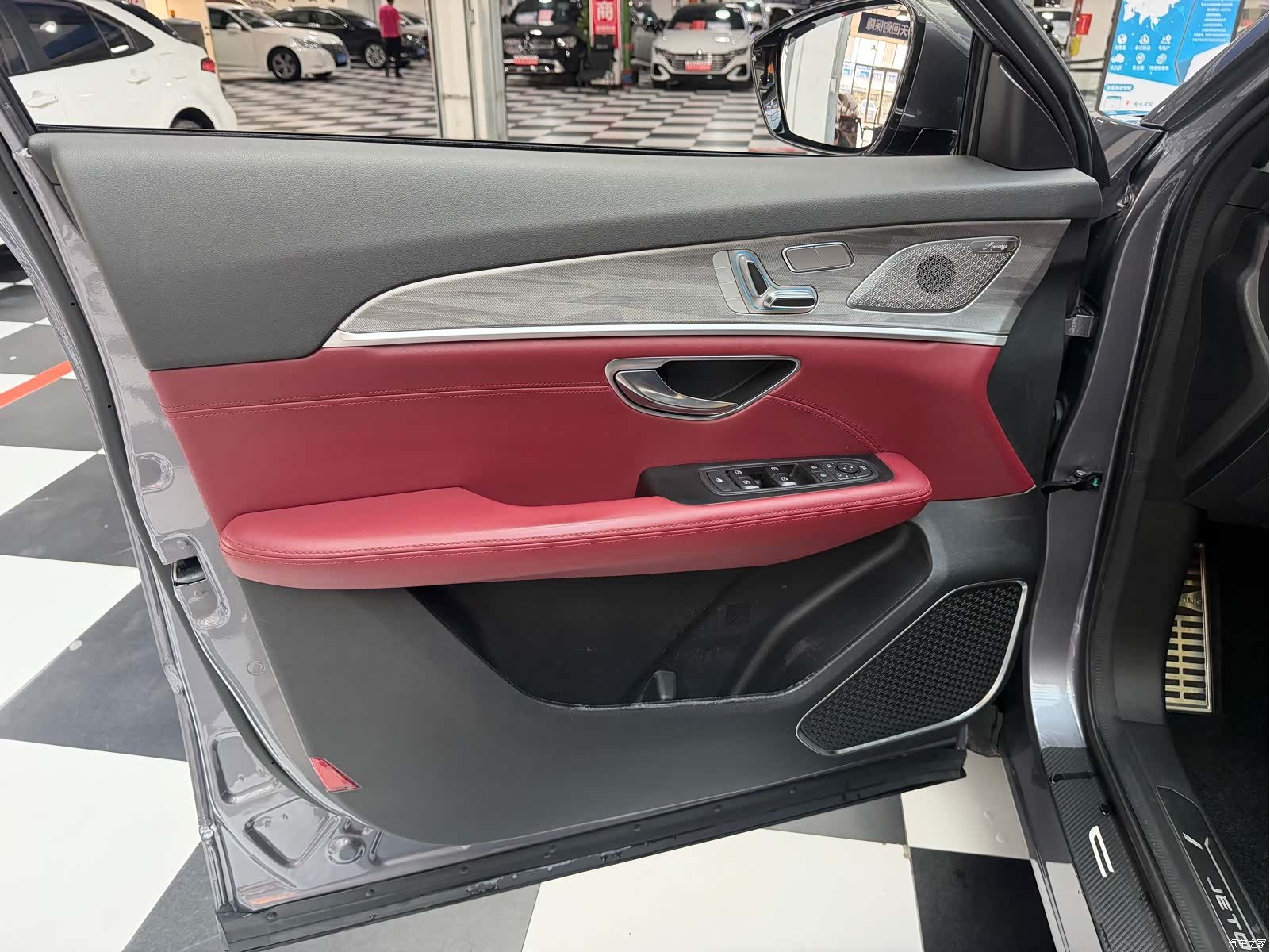 Jetour X70, 2022 6