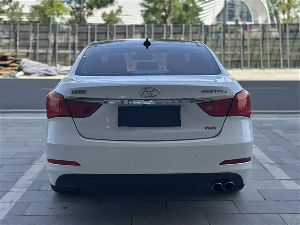 Hyundai Name picture