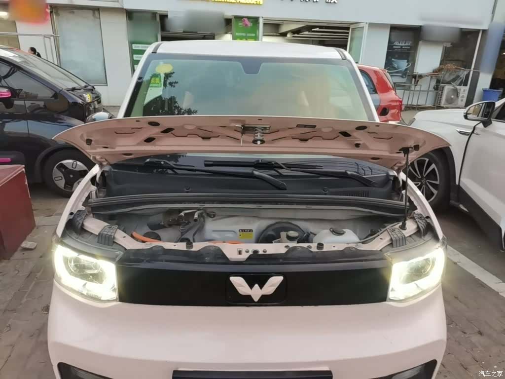 Wuling MINIEV, 2021 12