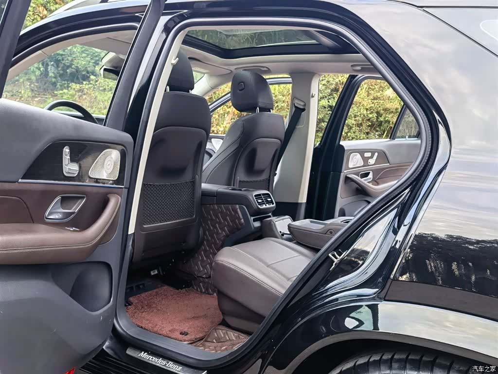 Mercedes-Benz GLE, 2020 10