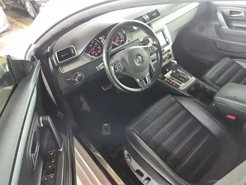 Volkswagen CC
