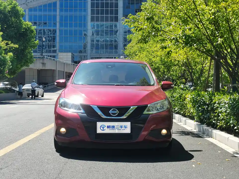 Nissan TIIDA