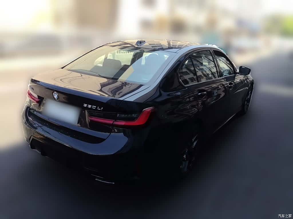 BMW 3 Series, 2025 12