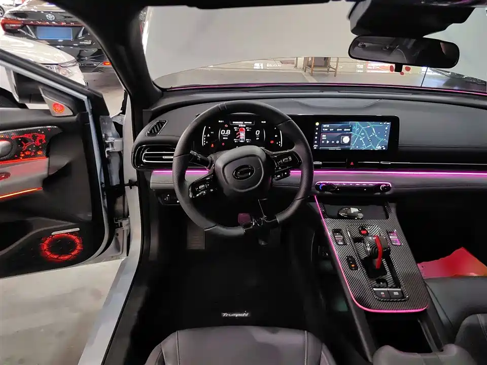 Trumpchi Shadow Leopard