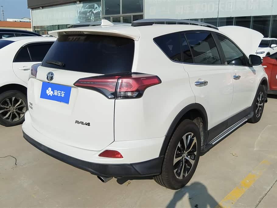 Toyota RAV4 Rongfang