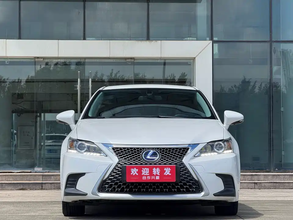 Lexus CT