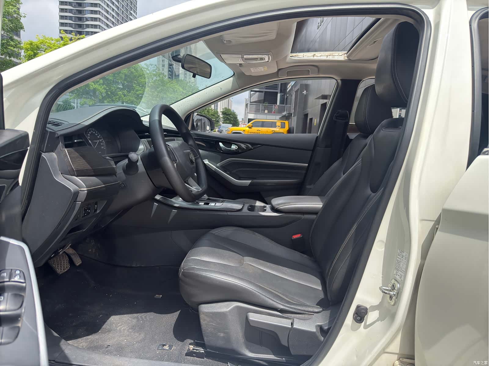 Nissan D60, 2021 9