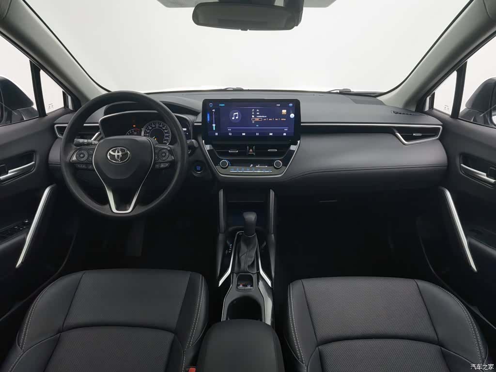 Toyota Frontlander, 2022 все фото