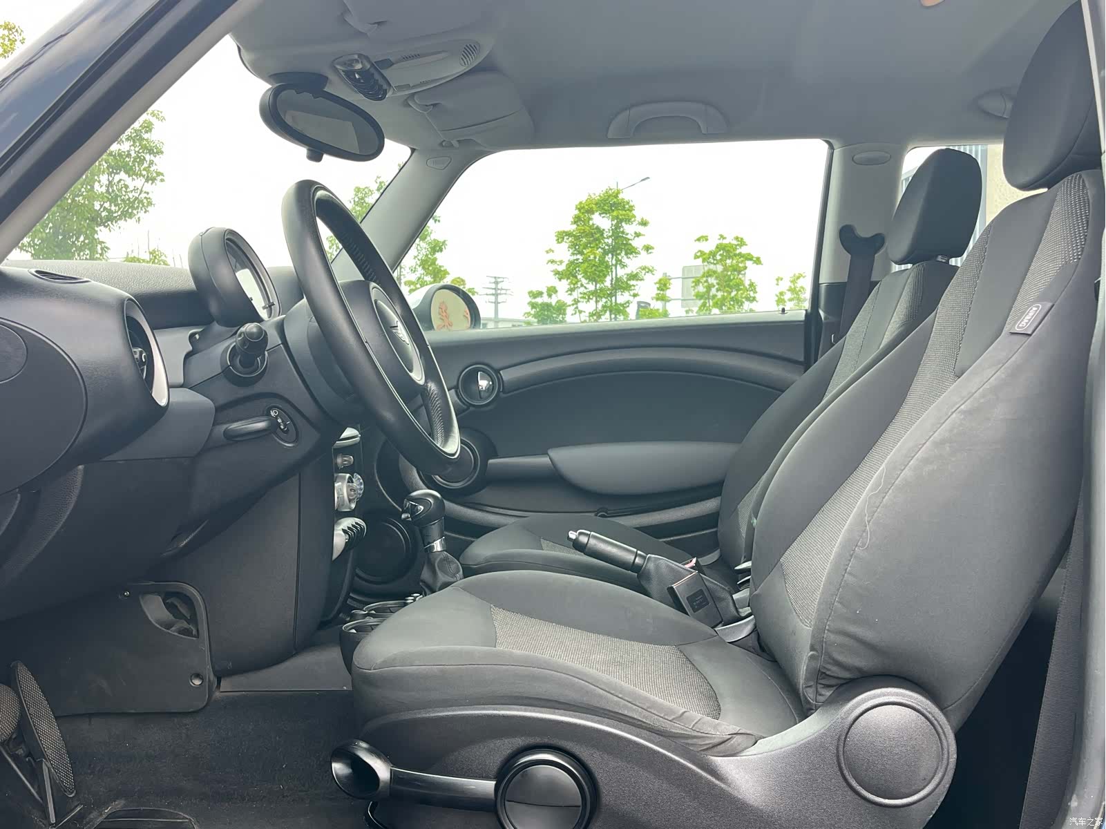 Mini Cooper, 2010 11