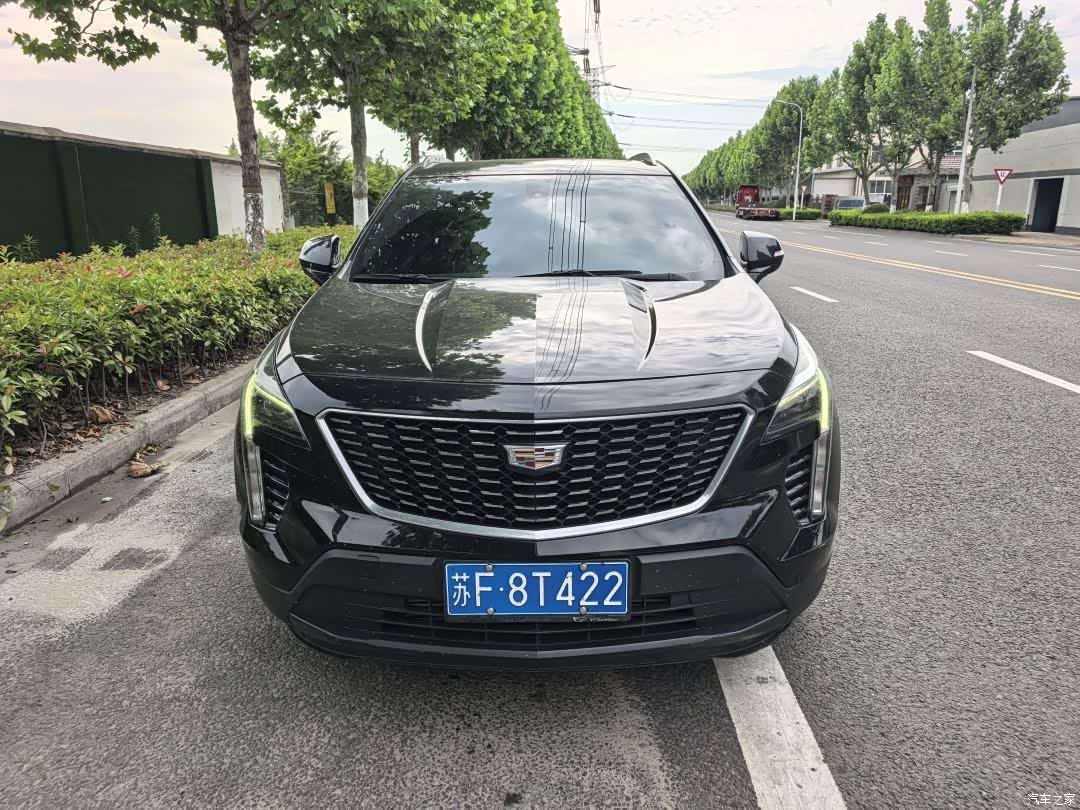 Cadillac XT4, 2022 2
