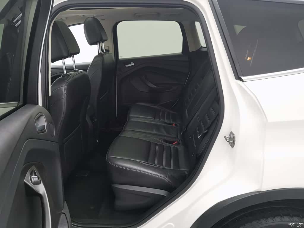 Ford Kuga, 2017 15
