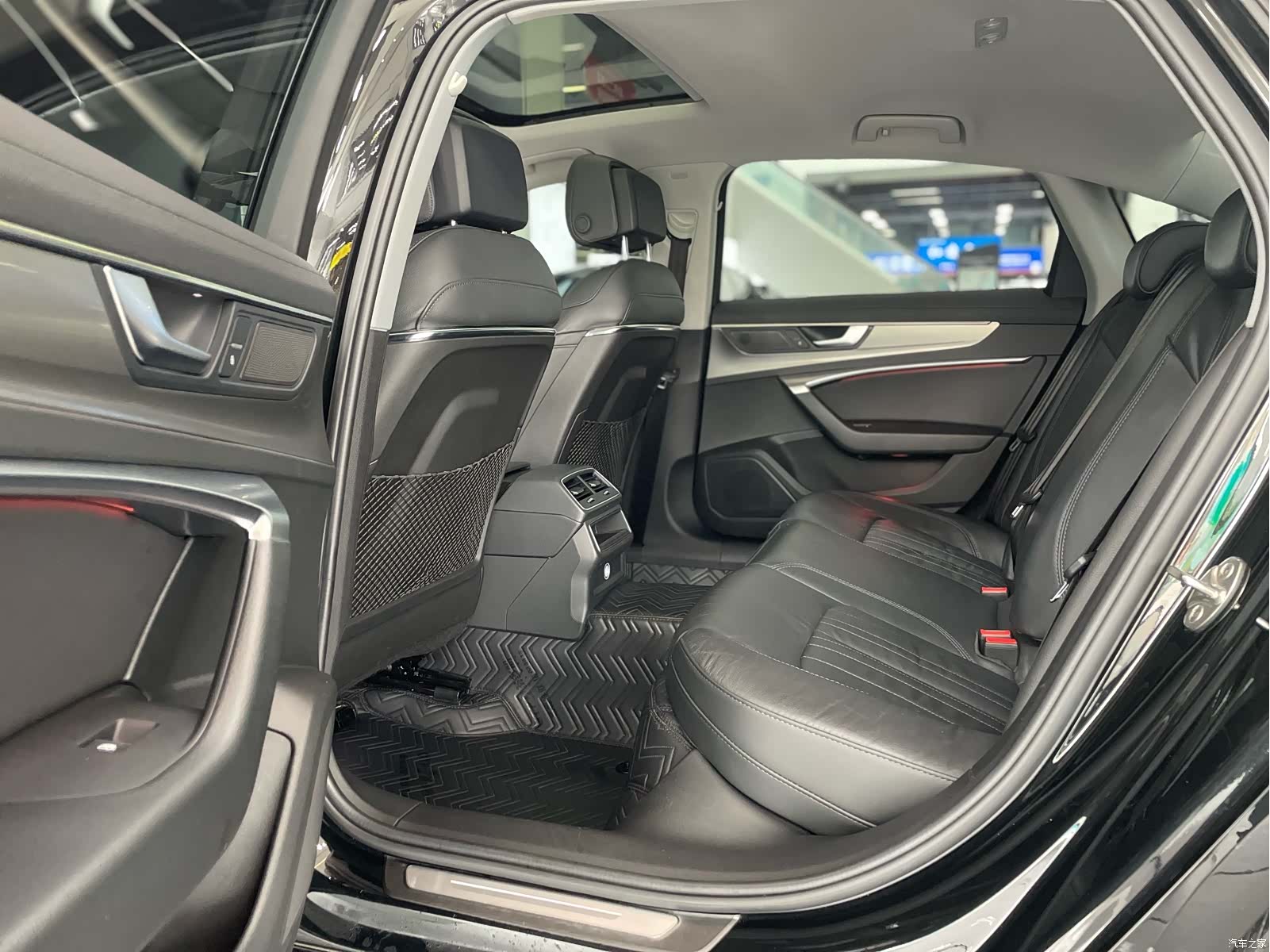 Audi A6L, 2021 10