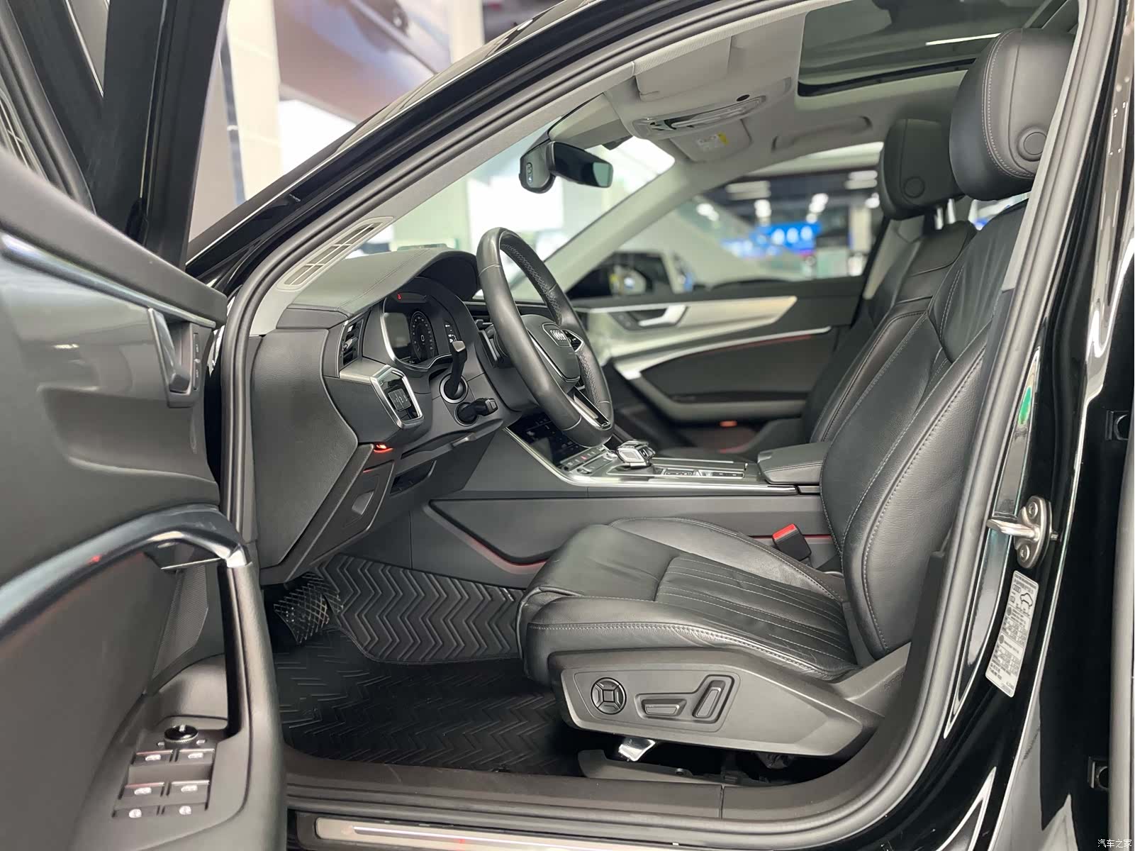 Audi A6L, 2021 9
