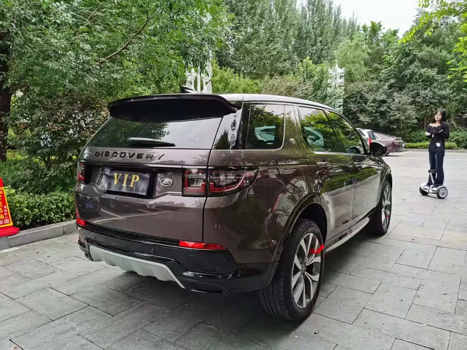 Land Rover Discover sports