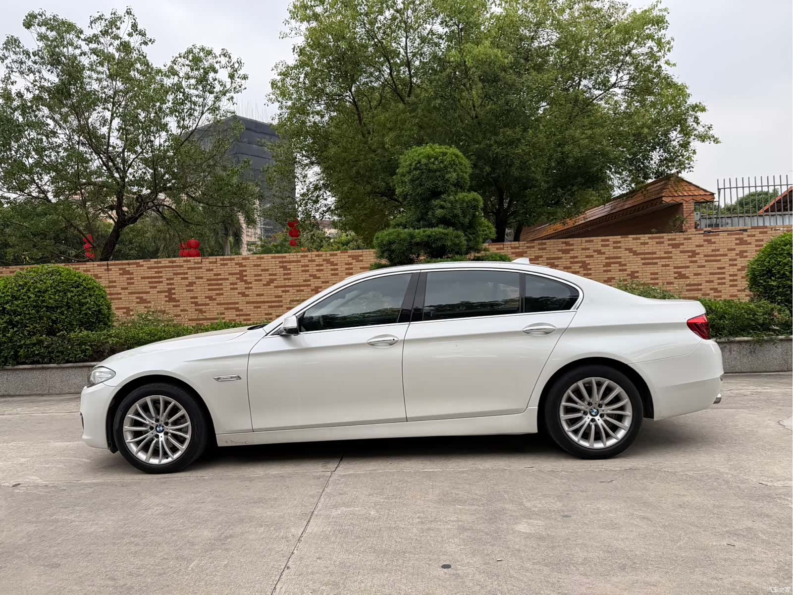 BMW 5 Series, 2014 4
