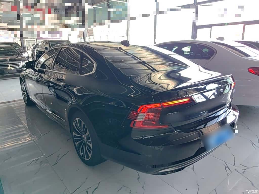 Volvo S90, 2024 все фото