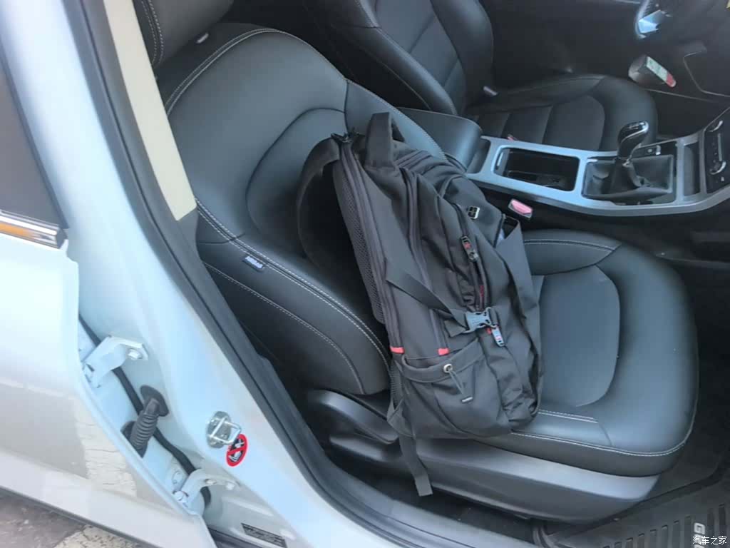 Geely Emgrand, 2019 25