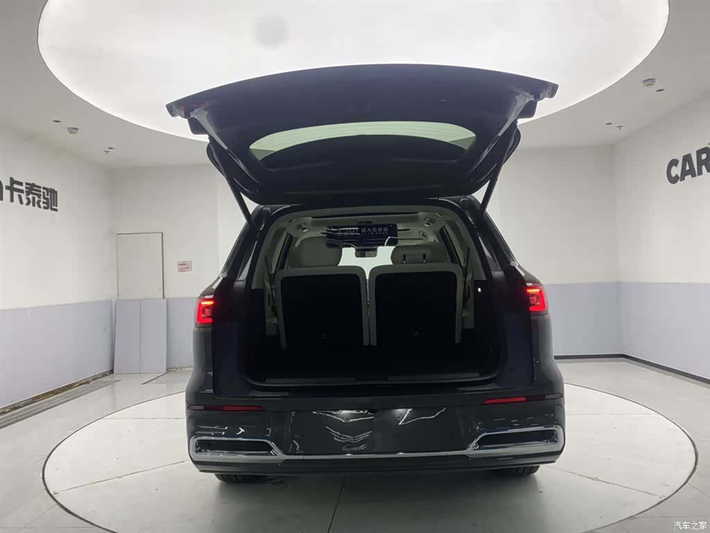 Geely M9, 1900 30